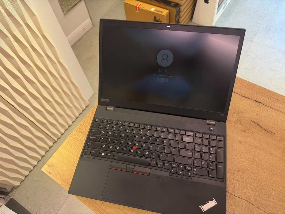 Lenovo ThinkPad T590 i5-8265U 16GB RAM SSD 256GB – Garanție 24 Luni