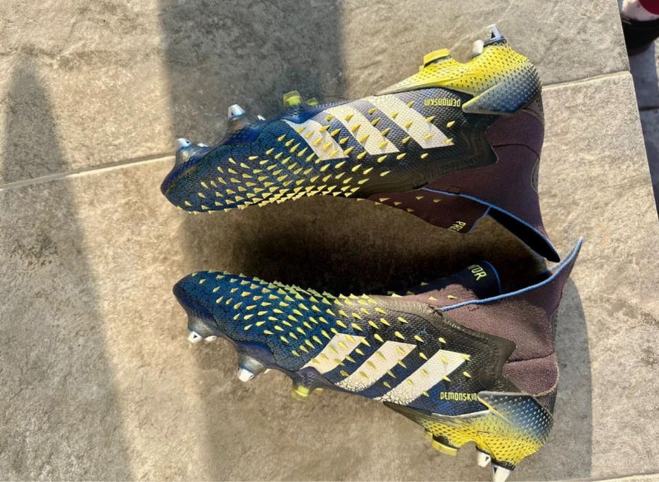 Ghete Adidas Predator Freak