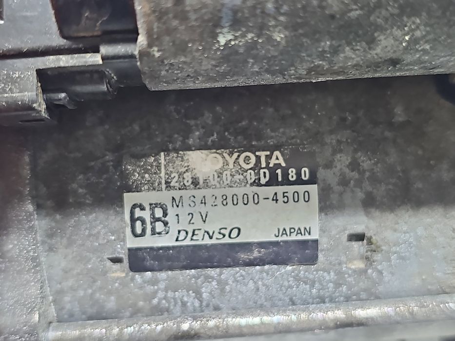 Electromotor Toyota Avensis II (T25) [Fabr 2002-2008] 28100-0D180 1.8