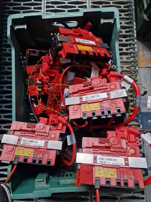 Capsa pirotehnica borna plus minus ibs bmw e90 e91 e92 e87 e82 x1 e84