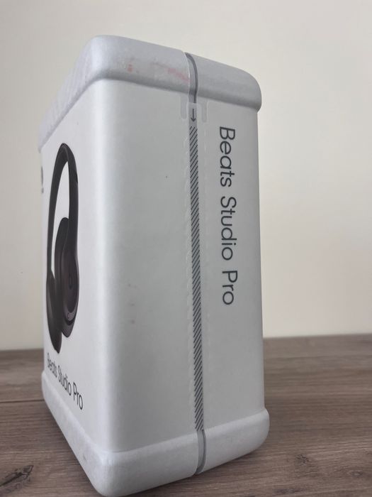 Beats Studio Pro, кафяви- MQTT3ZM/A