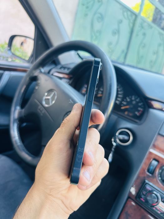 Iphone 13 в хорошем состояний