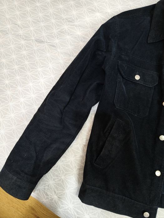 Jachetă Reserved din material reiat(corduroy), culoare bleumarin, mărimea M – stare foarte bună