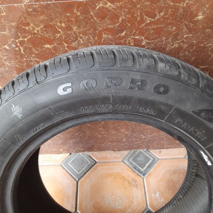 Holati yaxshi  hichqanaqa aybi yo'q vse sezonni balon
195 60 / 15 razm