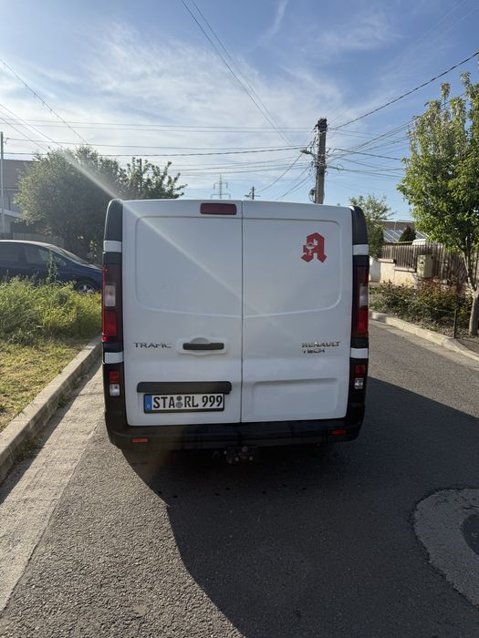 RENAULT Trafic 2017 — imagine 3