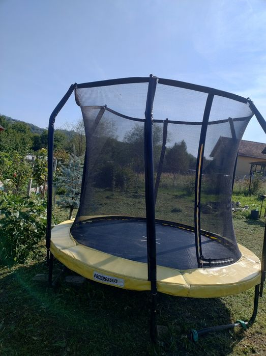 Trambulina-sarcina maxima 150 kg.