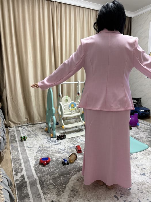 Двойка розового цвета