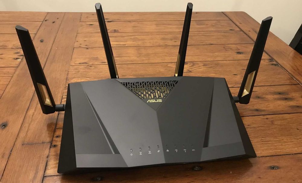ASUS RT-AX88U WiFi 6 (802.11ax) 5GBps Gaming Безжичен Рутер AX6000