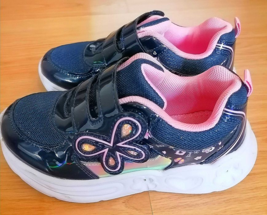 Промо!!! 2 якета с подарък маратонки!