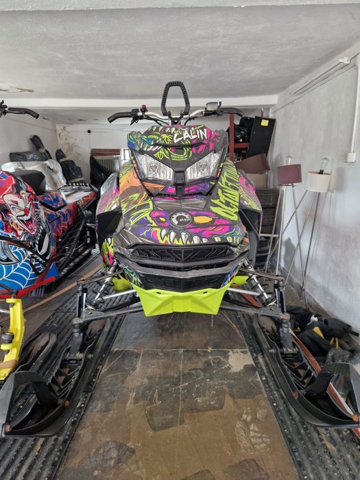 Snowmobil SKI DOO SUMMIT 850 2018