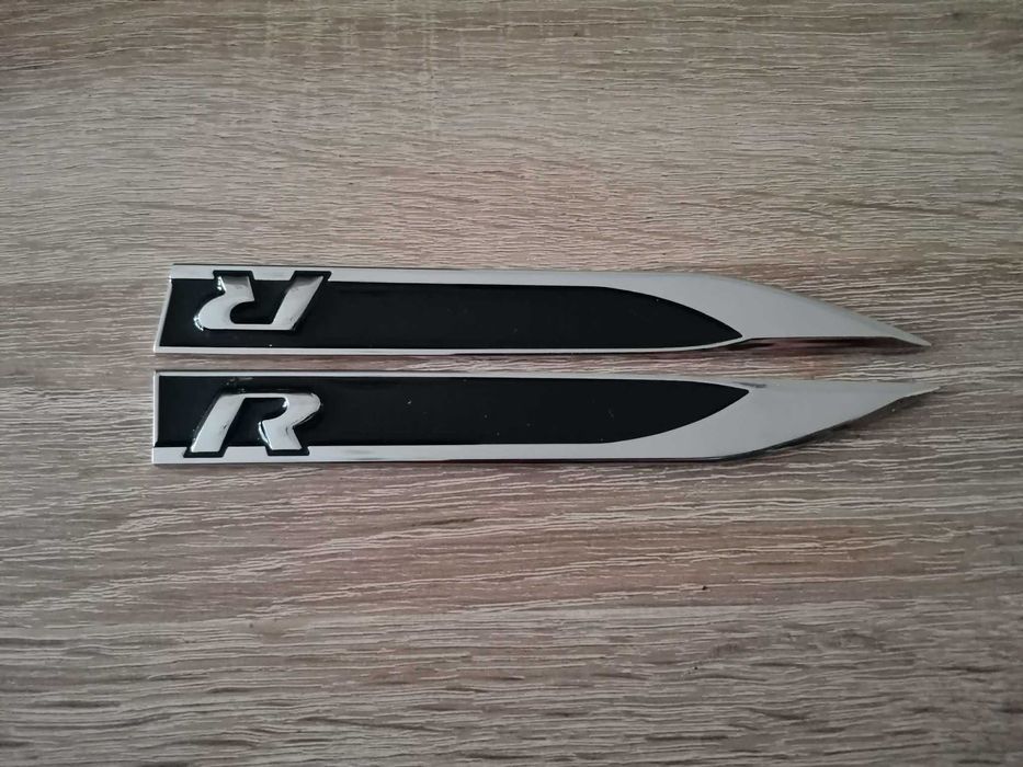 черна емблема за калник Volkswagen R