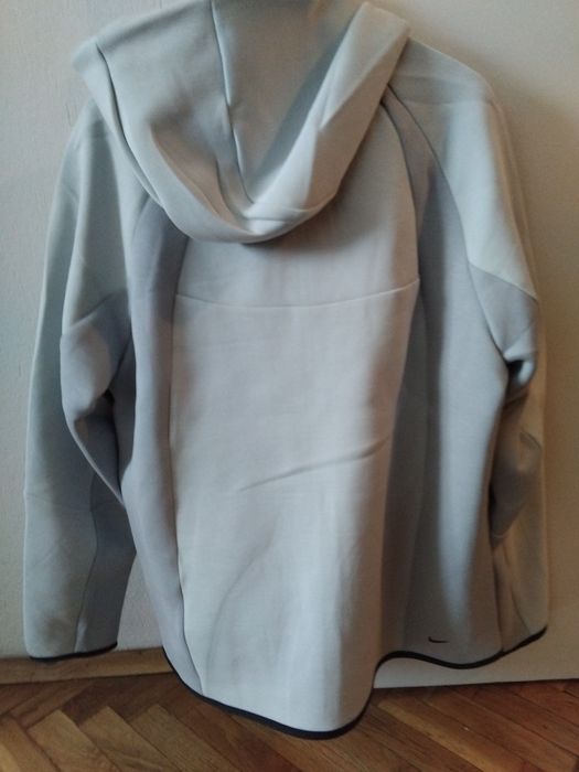 Анцунг Nike бяло с сиво, размер Л