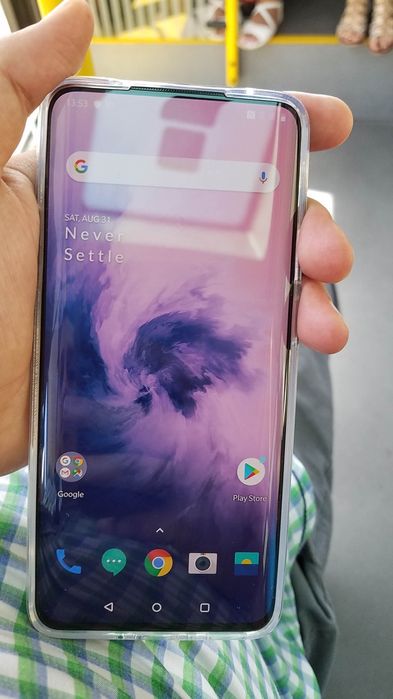 OnePlus 7 Pro дисплей и гръб без драскотини
