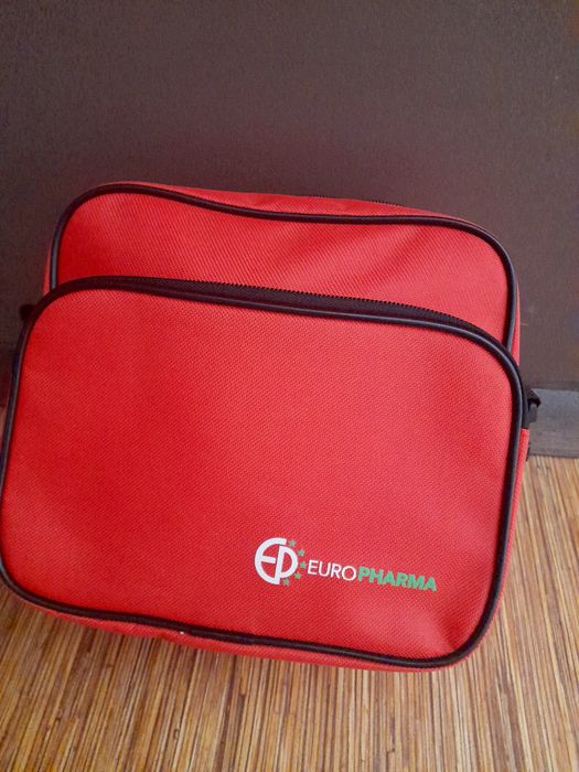 Инхалатор_  Небулайзер Жабка, Ножици