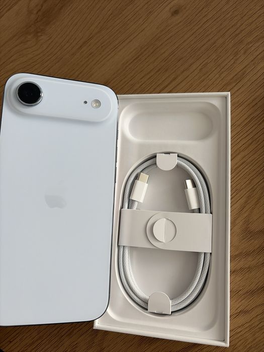 Iphone 17 Air blue 256 GB