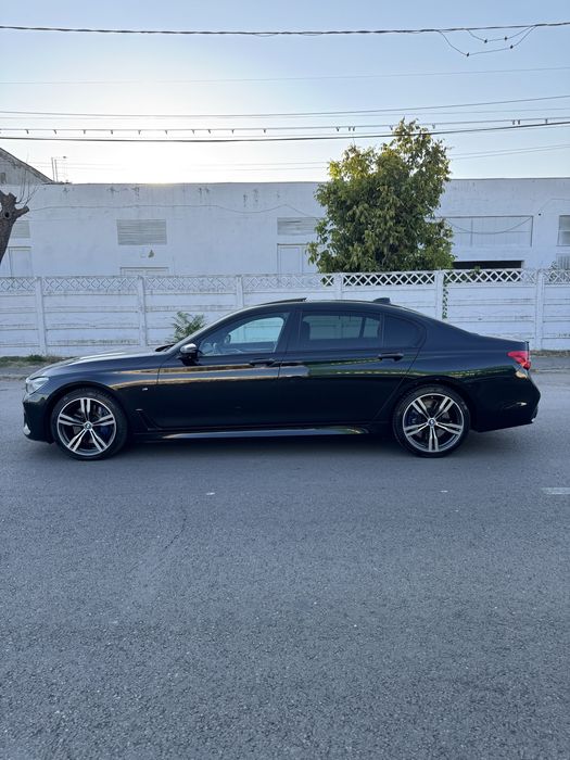 BMW 750 Long M-Pack