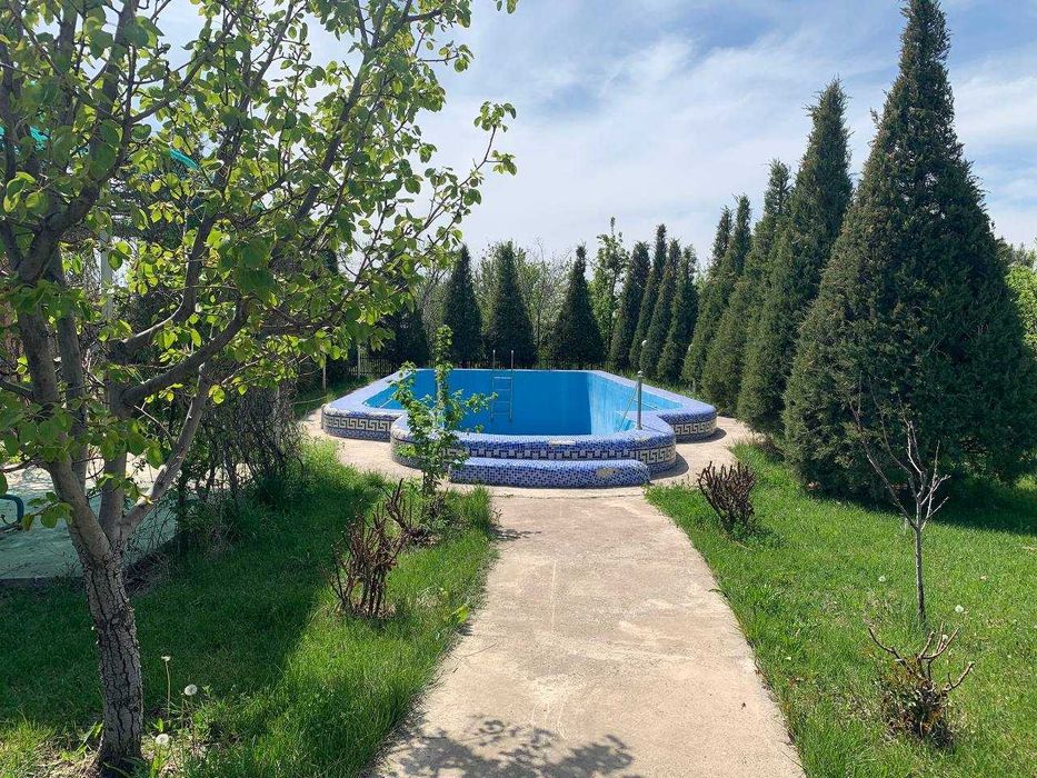 Отличная красивая дача 40 соток кристально чистый воздух Бустанлык р-н