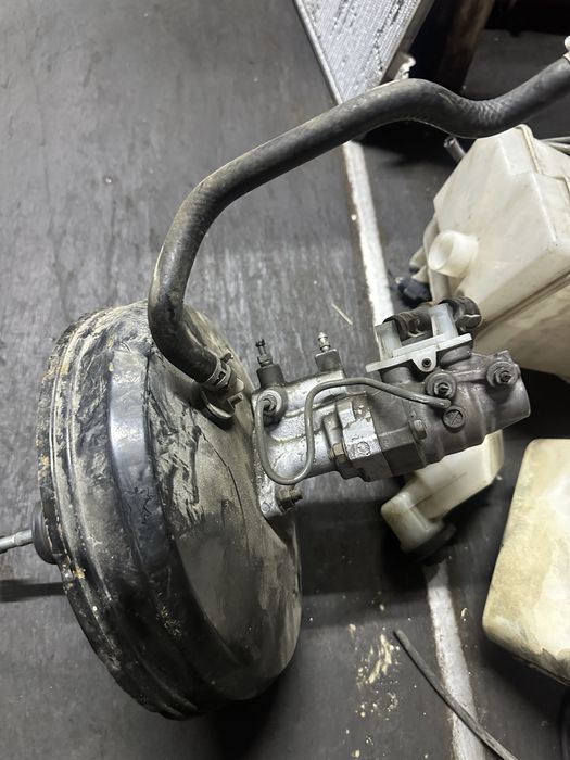 Тормозный вакум сборе