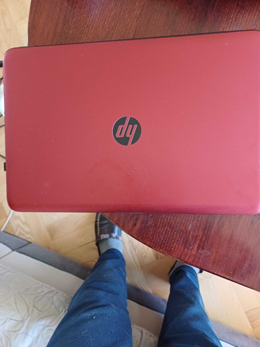 Продава лап топ   hp