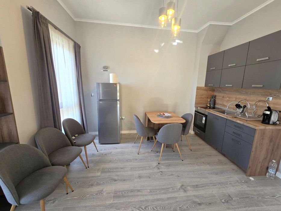 Продава се Двустаен апартамент в Разлог - 71 кв.м за 575 €/кв.м - Снимка #1