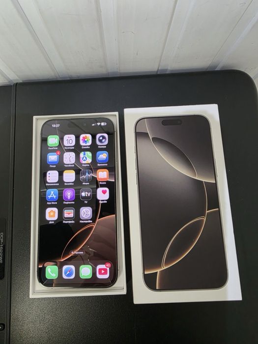 Iphone 16 Pro Max с гаранция