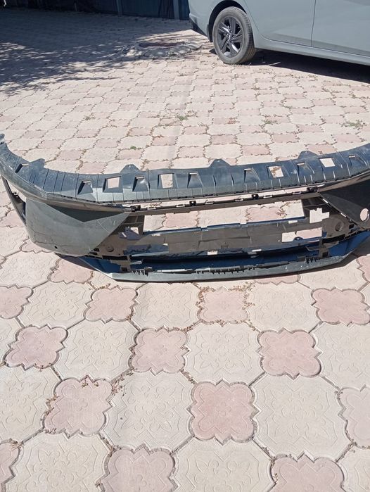 Продам передний бампер хюндай Элантра