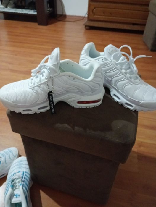 Adidași Nike tn noi