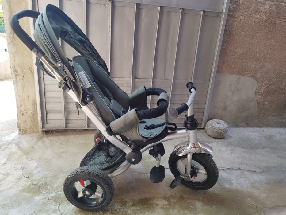 Детска количка триколка