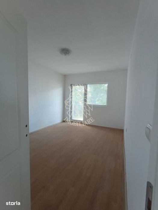 Apartament 2 camere-49 mp+2 balcoane-etaj 4 sau 5- Zona Pompieri — fotografia 1