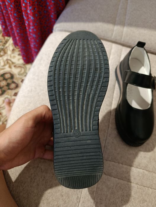 Туфли для девочки 32размер