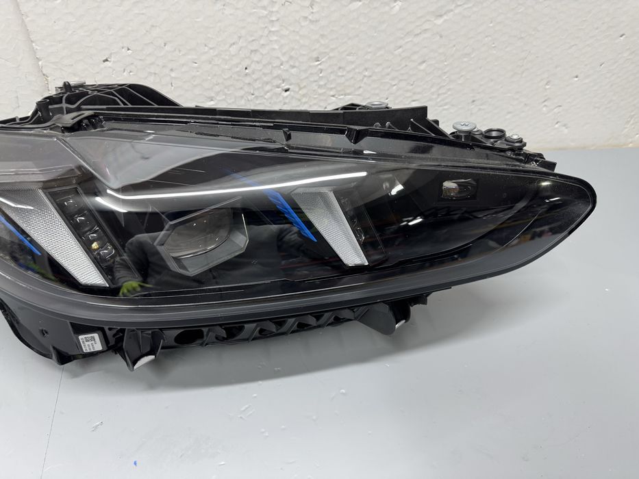 Far faruri bmw G22 G23 G26 seria 4 LCI full led adaptive shadow