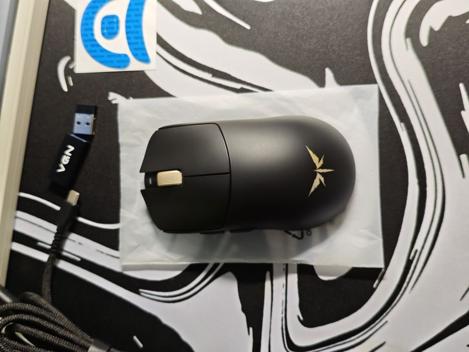 Лёгкая мышь (55г) VGN Dragonfly F2 Pro Max (PAW3395 / 8KHz) беспровод
