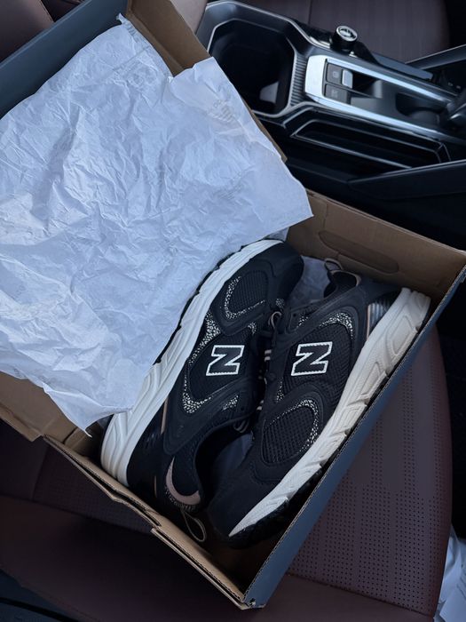 Продам кроссовки New Balance original НОВЫЕ