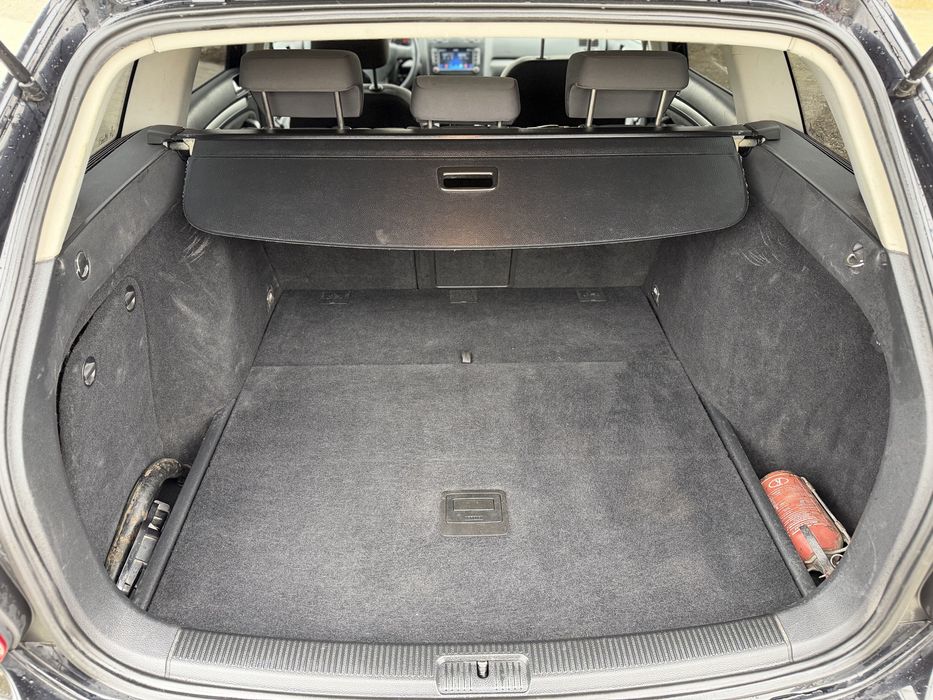 Volkswagen Golf 2009 1.9 TDI 105cp