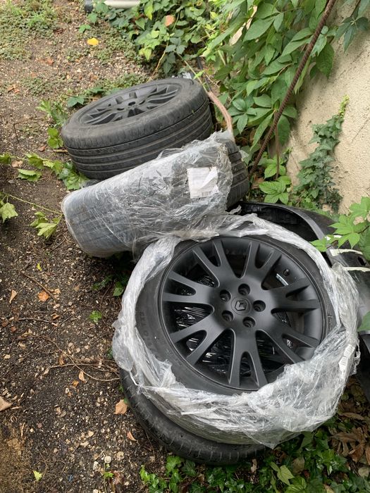 Джанти с гуми 17 x 7J от Рено 5х114.3