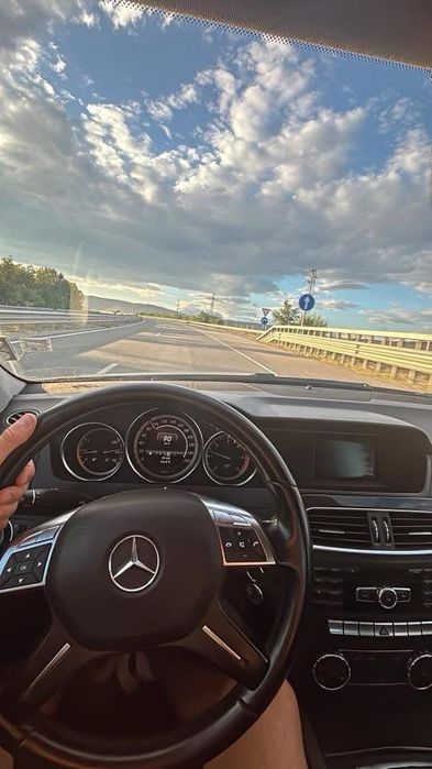 Волан за Мерцедес w204