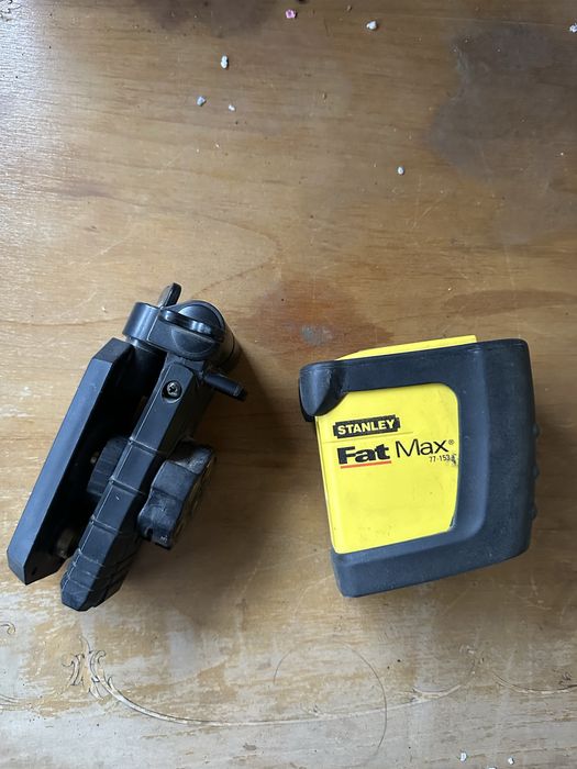 Laser stanley fat max 77 153