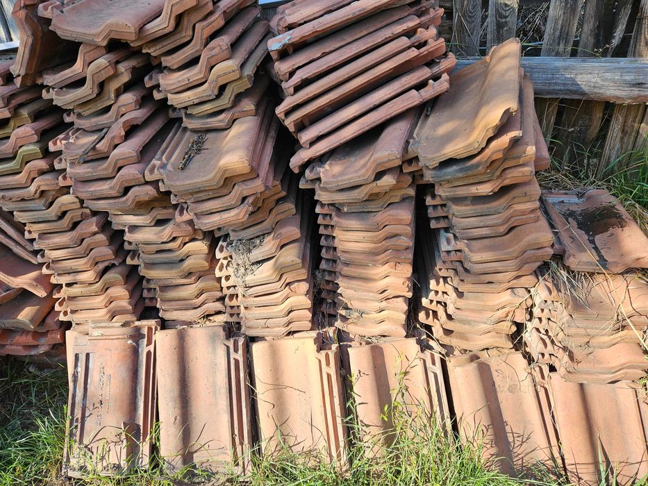 Продавам керемиди