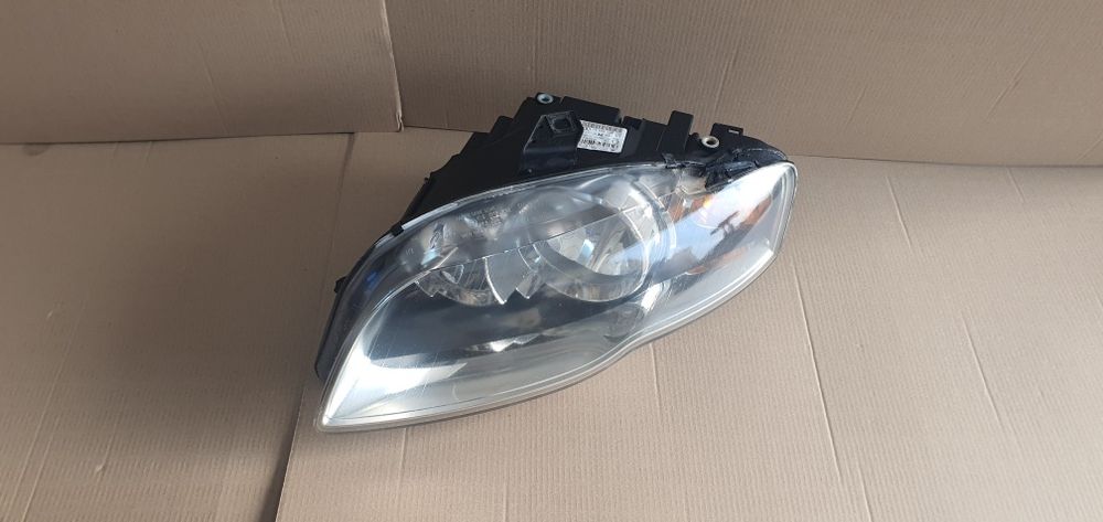 Far stanga audi a4 b7 2004 - 2007