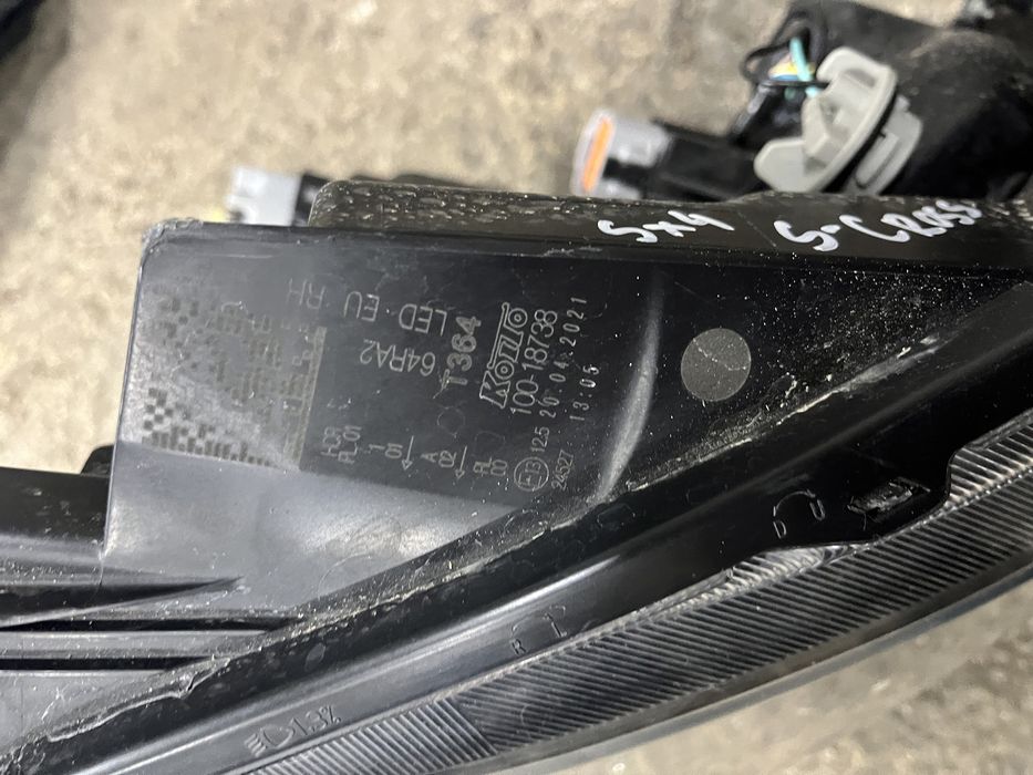 Фар Suzuki SX4 S Cross 2013- ляв и десен