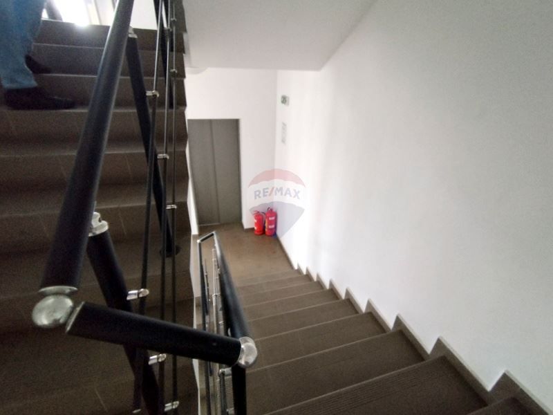 Продава се Офис в Варна, Западна промишлена зона - 89 кв.м за 1574 €/кв.м - Снимка #10