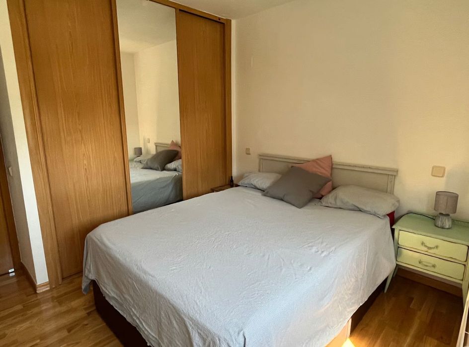 Тристаен апартамент под наем Надежа 1 550 ЕВРО