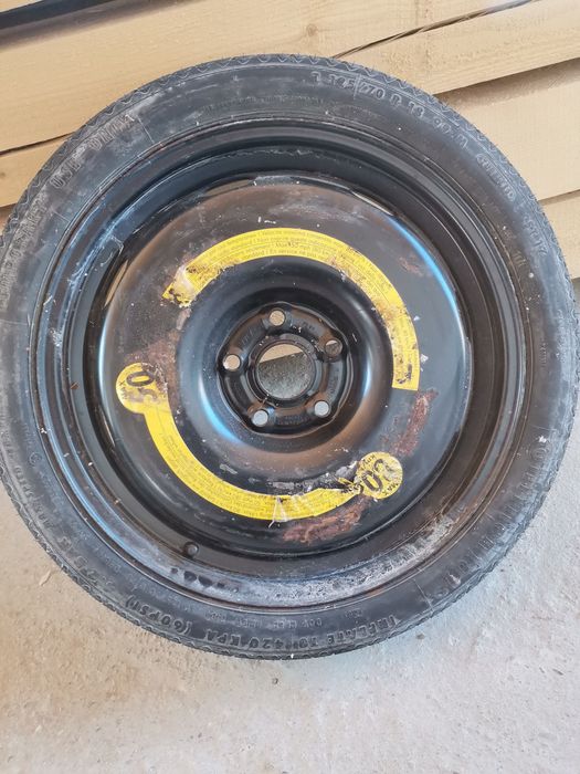 Roată de rezervă