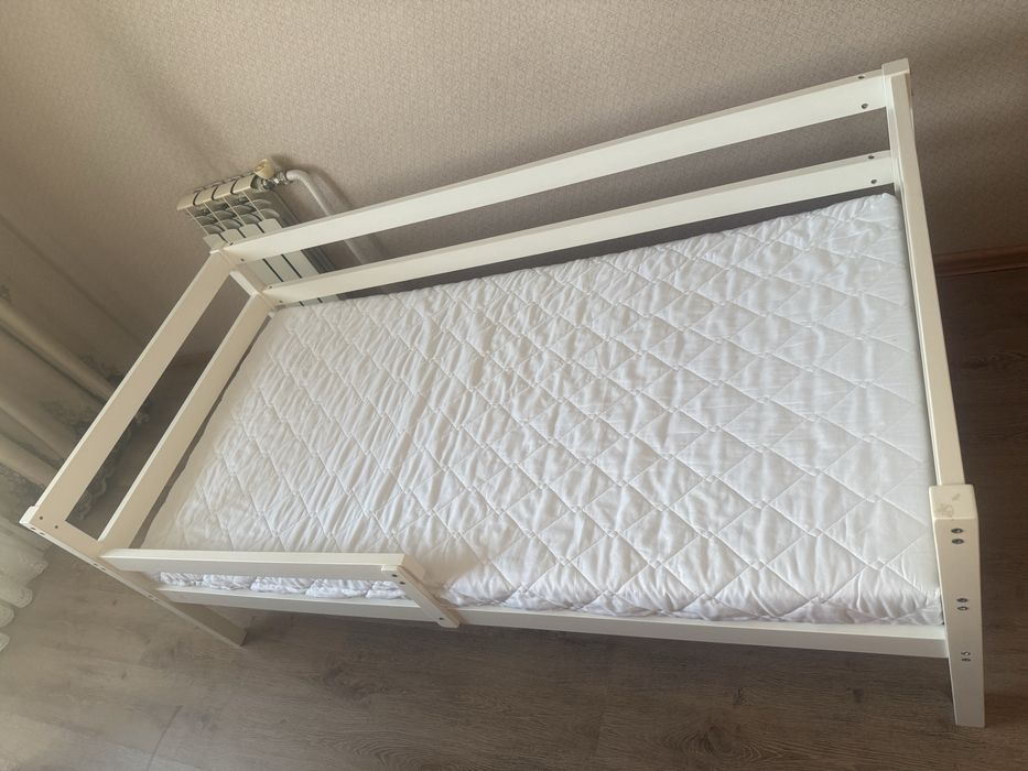 Продам кровать 160*80