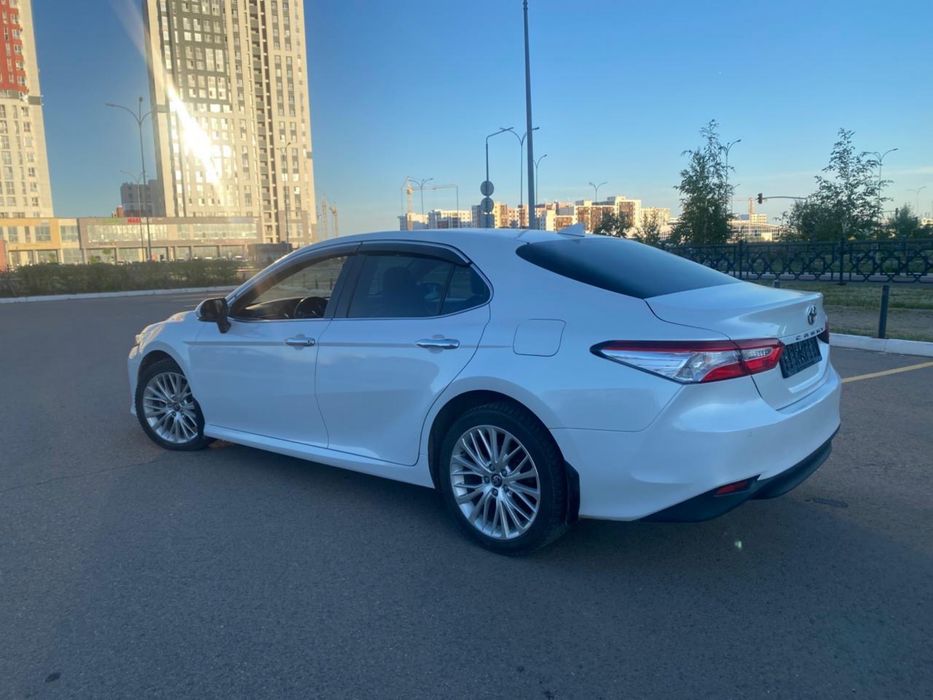 Toyota Camry 70 2.5