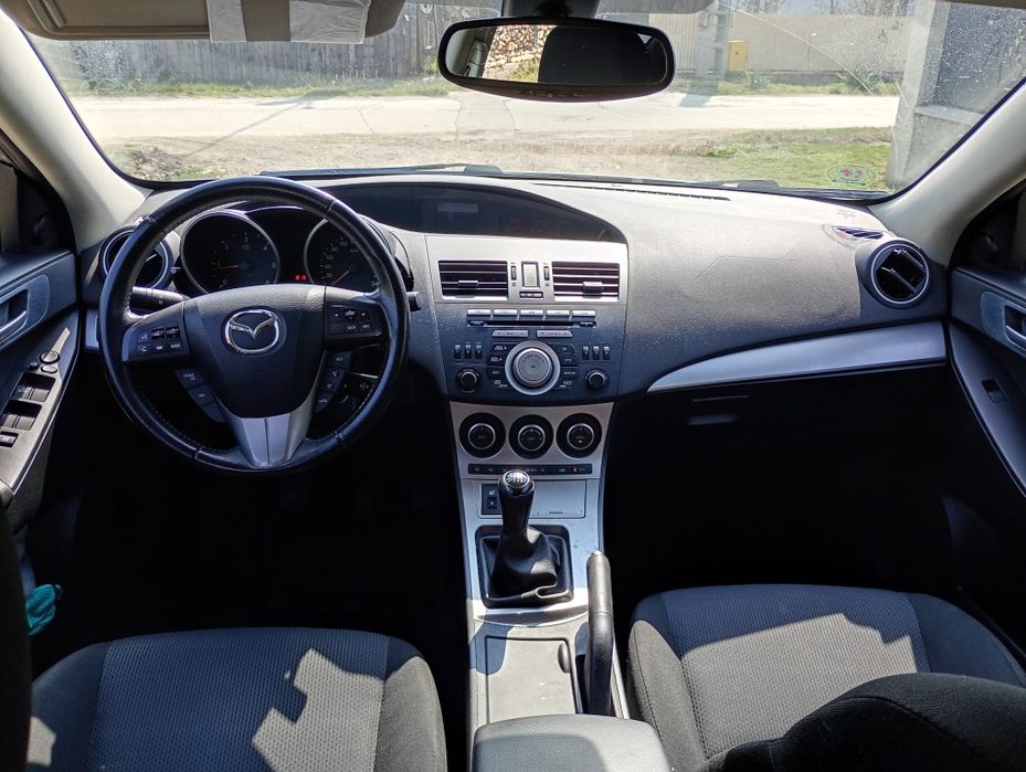 Mazda 3  2011 euro 5