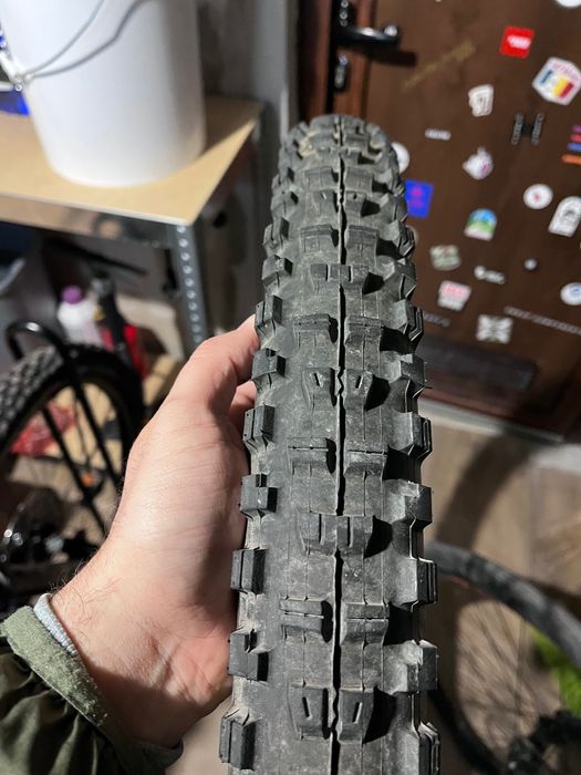 Гуми Maxxis максис Minion Dissector велосипед