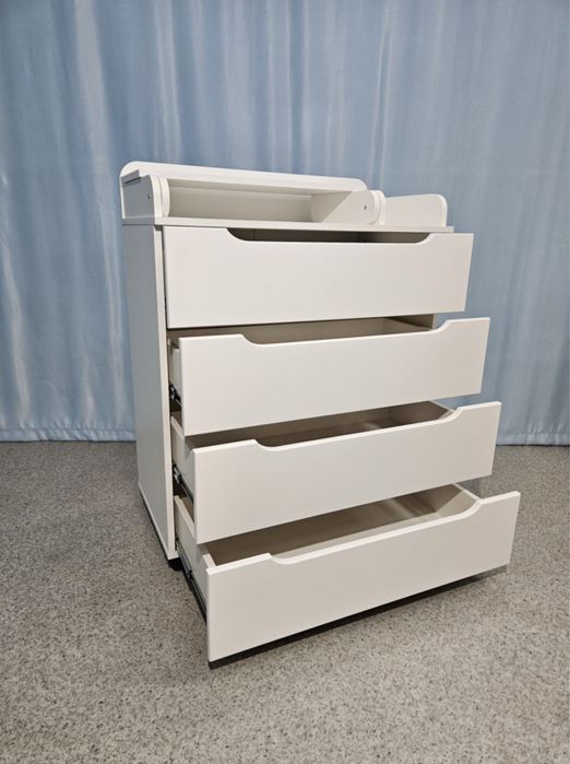 Продам детский пелинальный Комод!