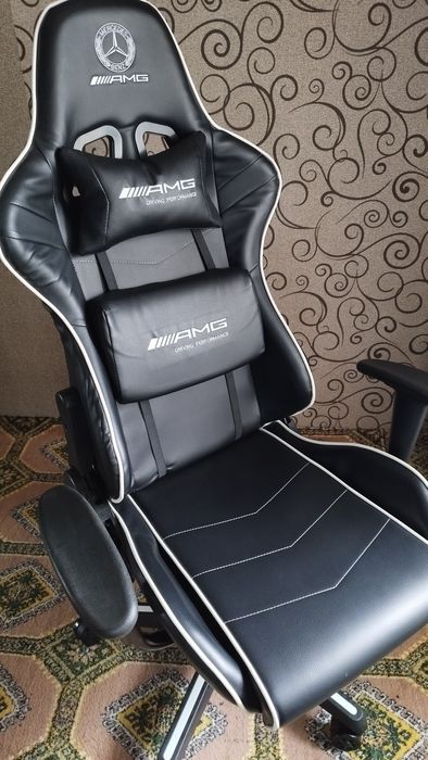 Igravoyni kreslo sotladi