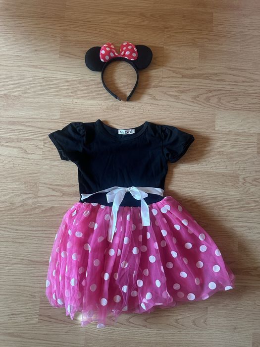 Rochita Minnie si bentita, 4 ani, stare foarte buna